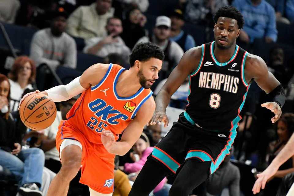 华体会hth体育官网入口-交锋16连胜！亚历山大缺席残阵雷霆21分逆转灰熊 杰伦26+10