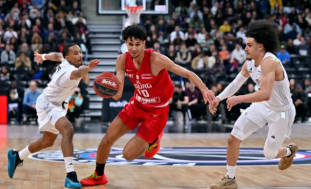 华体会hth体育官网入口-偶像杜兰特！新状元看齐文班崛起，化身新鹰王？