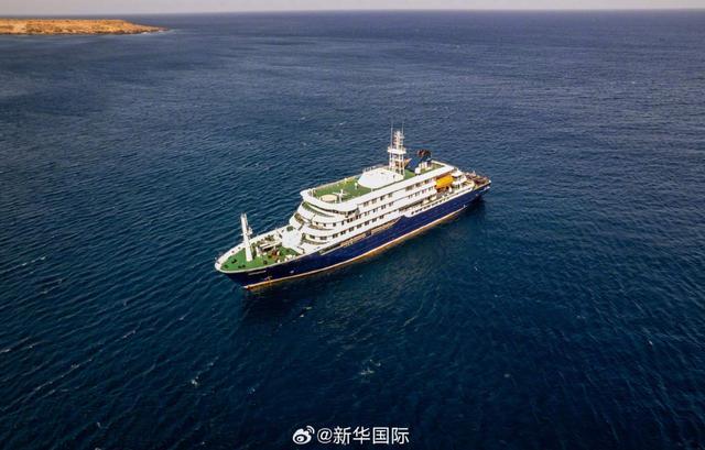 hth体育-张文宏:此次疫情核心在于传播路径异常;“洪迪厄斯”号邮轮8人发病3死,“室内房间不能随意开窗”;西班牙称接收工作“一切准备就绪”